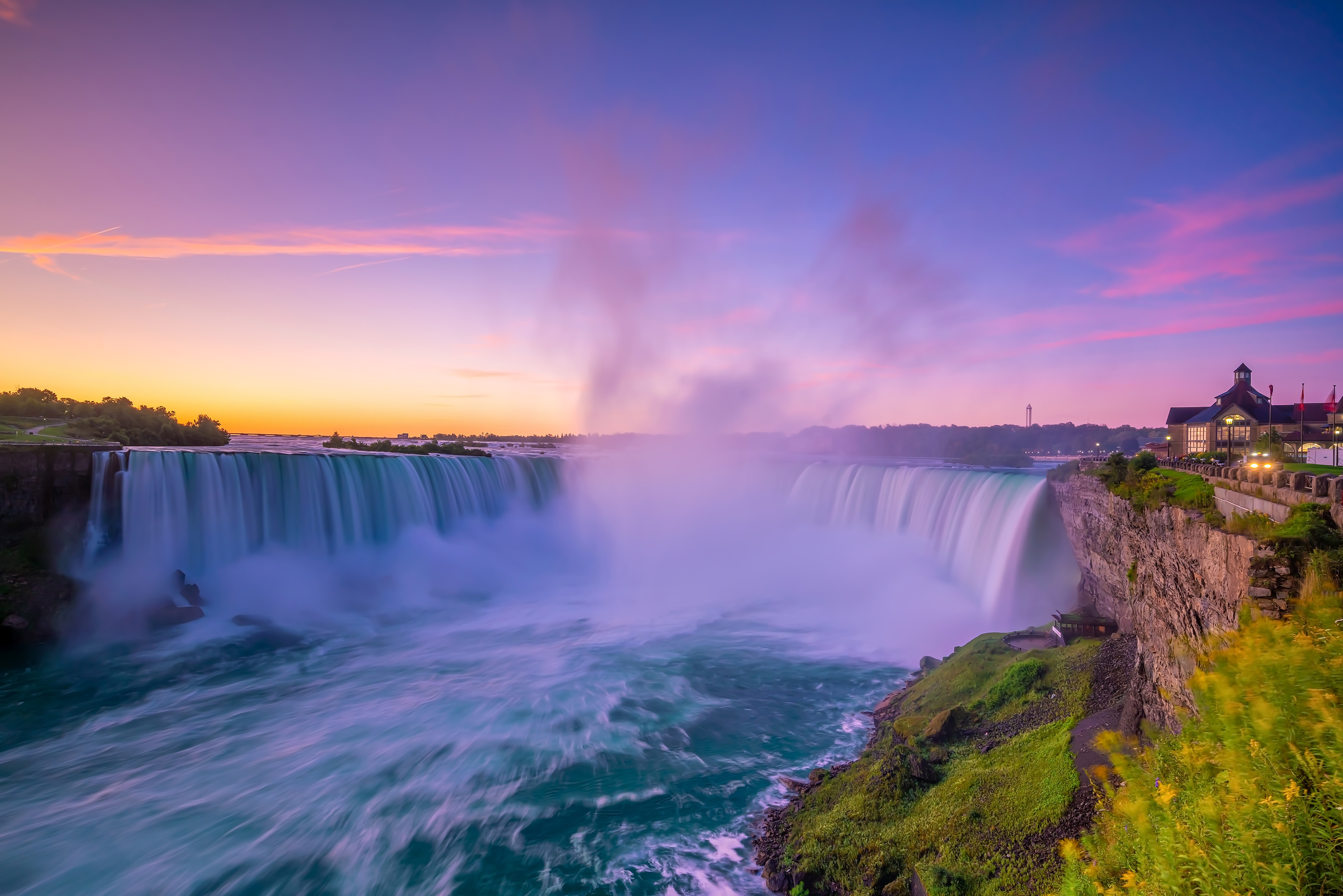 /photos/shares/Canada/0Toronto/Niagara_Falls.jpeg